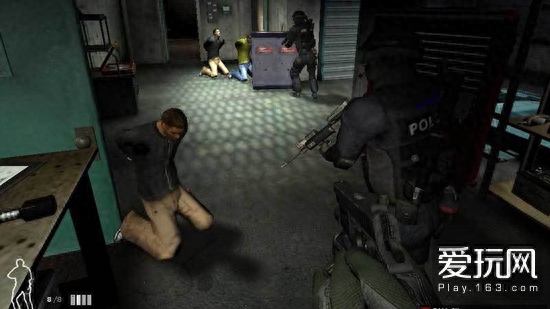 射击策略—SWAT4游戏玩法介绍（SWAT4游戏难度如何）--第3张