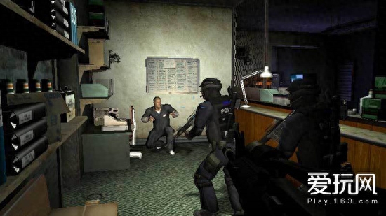 射击策略—SWAT4游戏玩法介绍（SWAT4游戏难度如何）--第4张